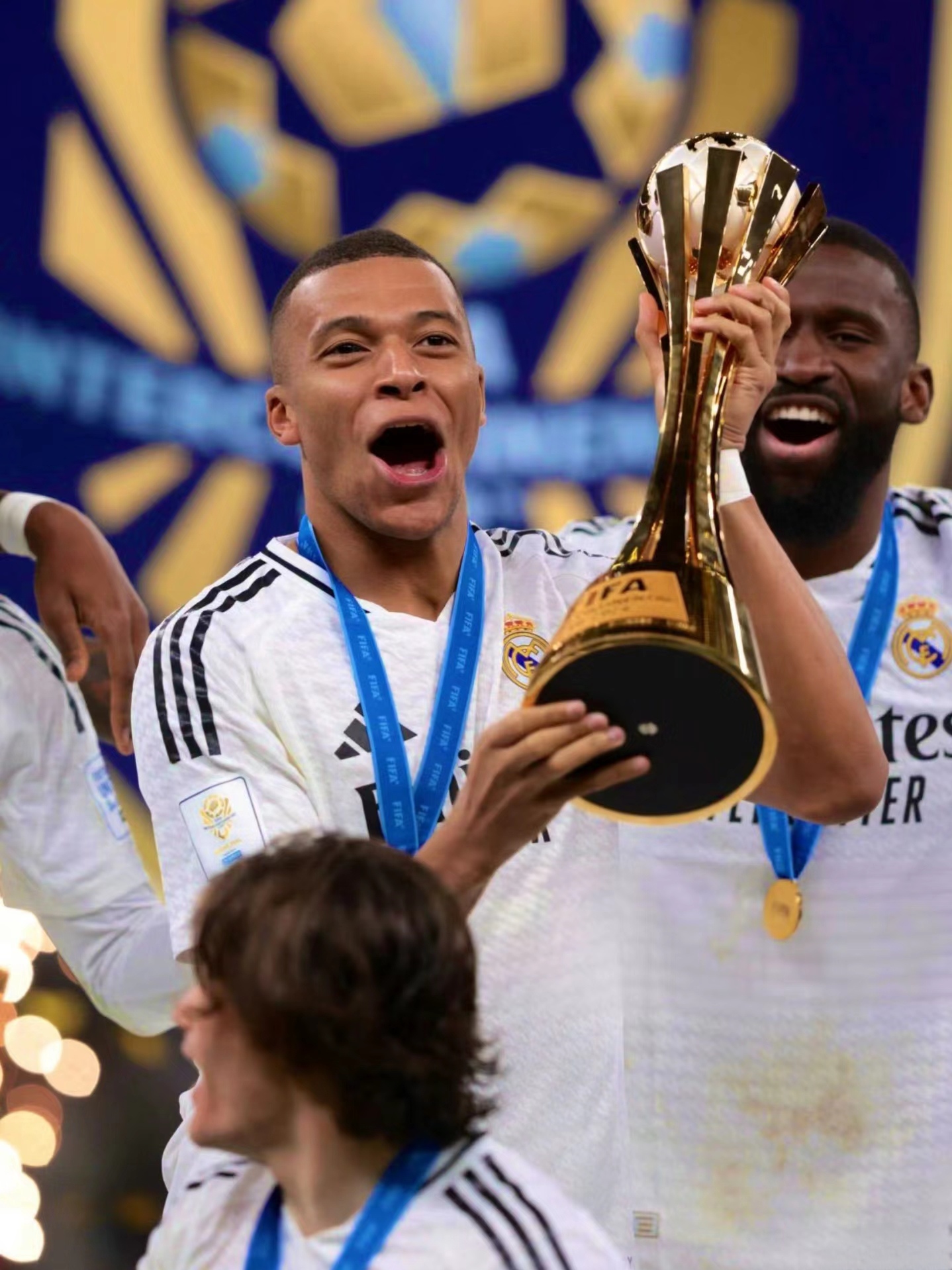 次为国家队 次为国家队