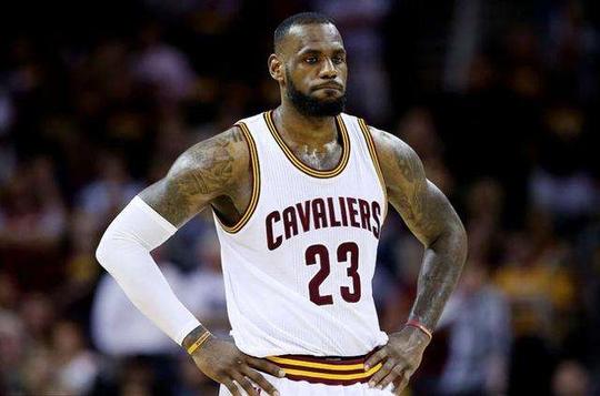 更是对中国 更是对中国