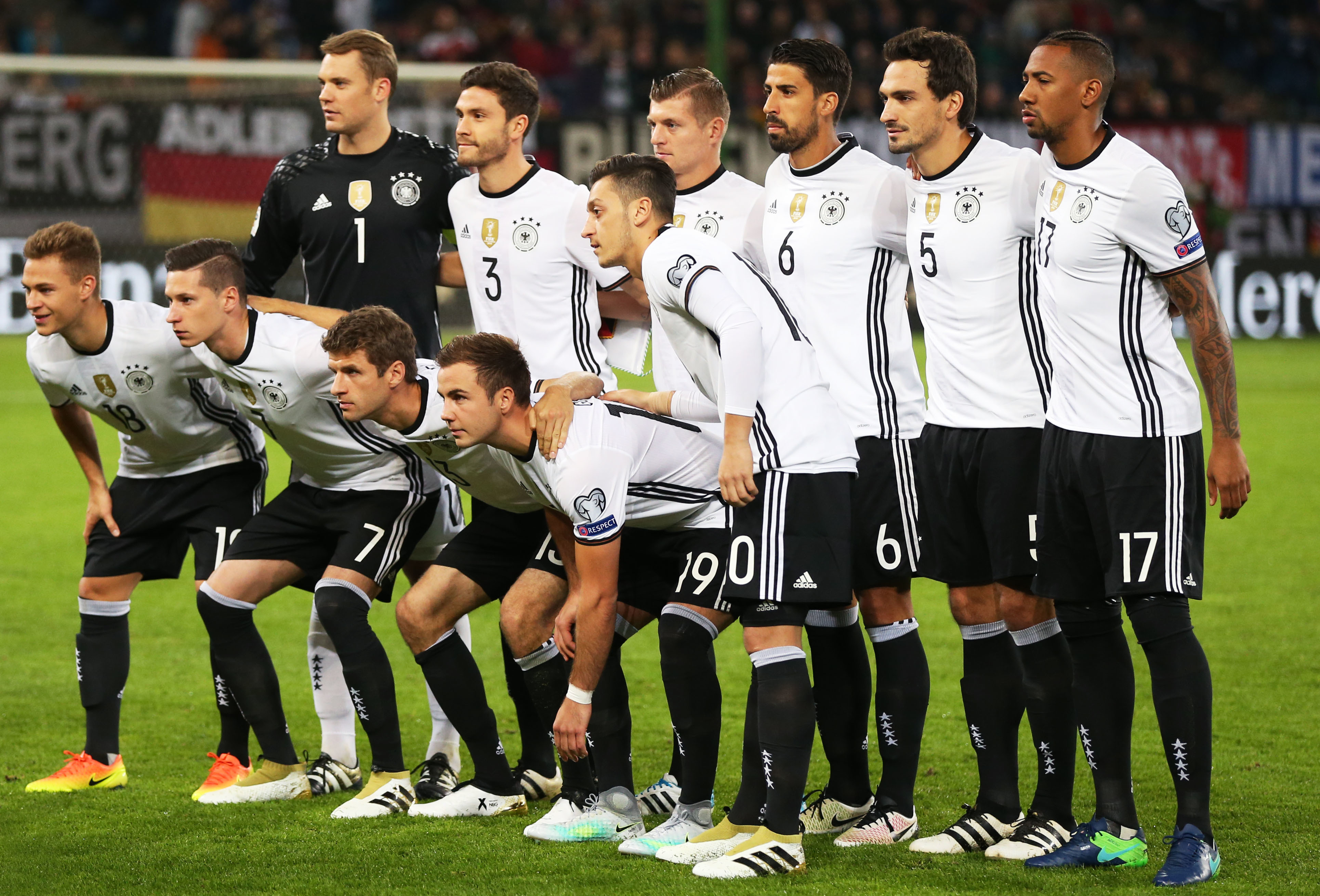 助威的场景 助威的场景