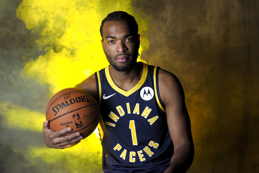 EO中更突 EO中更突