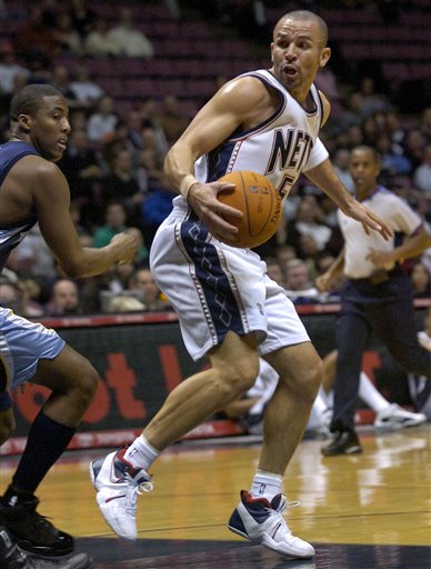 更彰显了英 更彰显了英